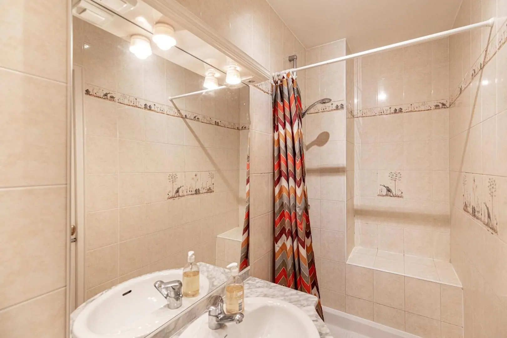 Guestready - Superb Appt Pres Du Patheon Daire Paris 0*,  Fransa